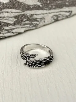 Angel Wings Adjustable Ring