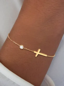 Dainty Cross Bracelet
