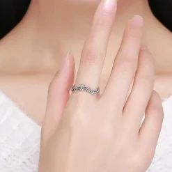 Daisy Freeform Rings Very Unique! Sterling Silver with Cubic Zirconia