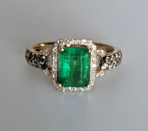 Effy Genuine Emerald and Diamond Halo Ring 14K Gold-Pre-owned