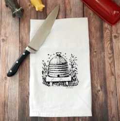 Honey Bee & Wildflower Kitchen Towels: Cute gifts, made in the USA!