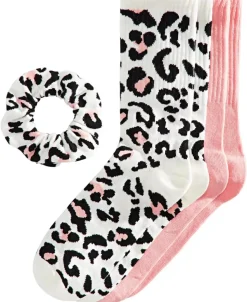 Women's Crew Socks & Scrunchie Set Jenni 2 Pair Leopard and Pink